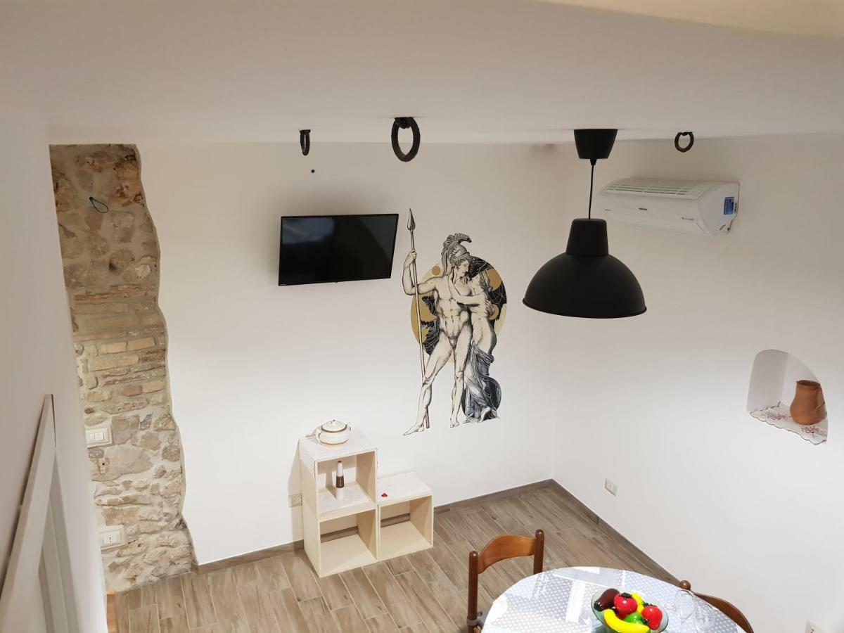 La Dimora Di Ares Villa Formia Luaran gambar